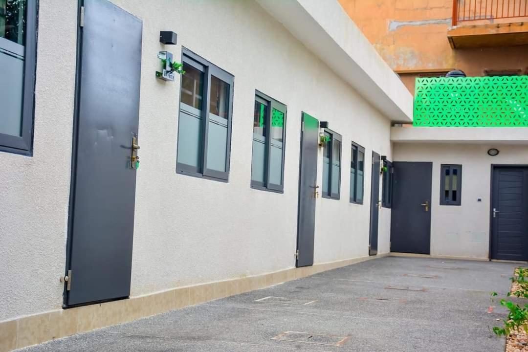 Klik Klak Appart Hotel Cotonou Ngoại thất bức ảnh